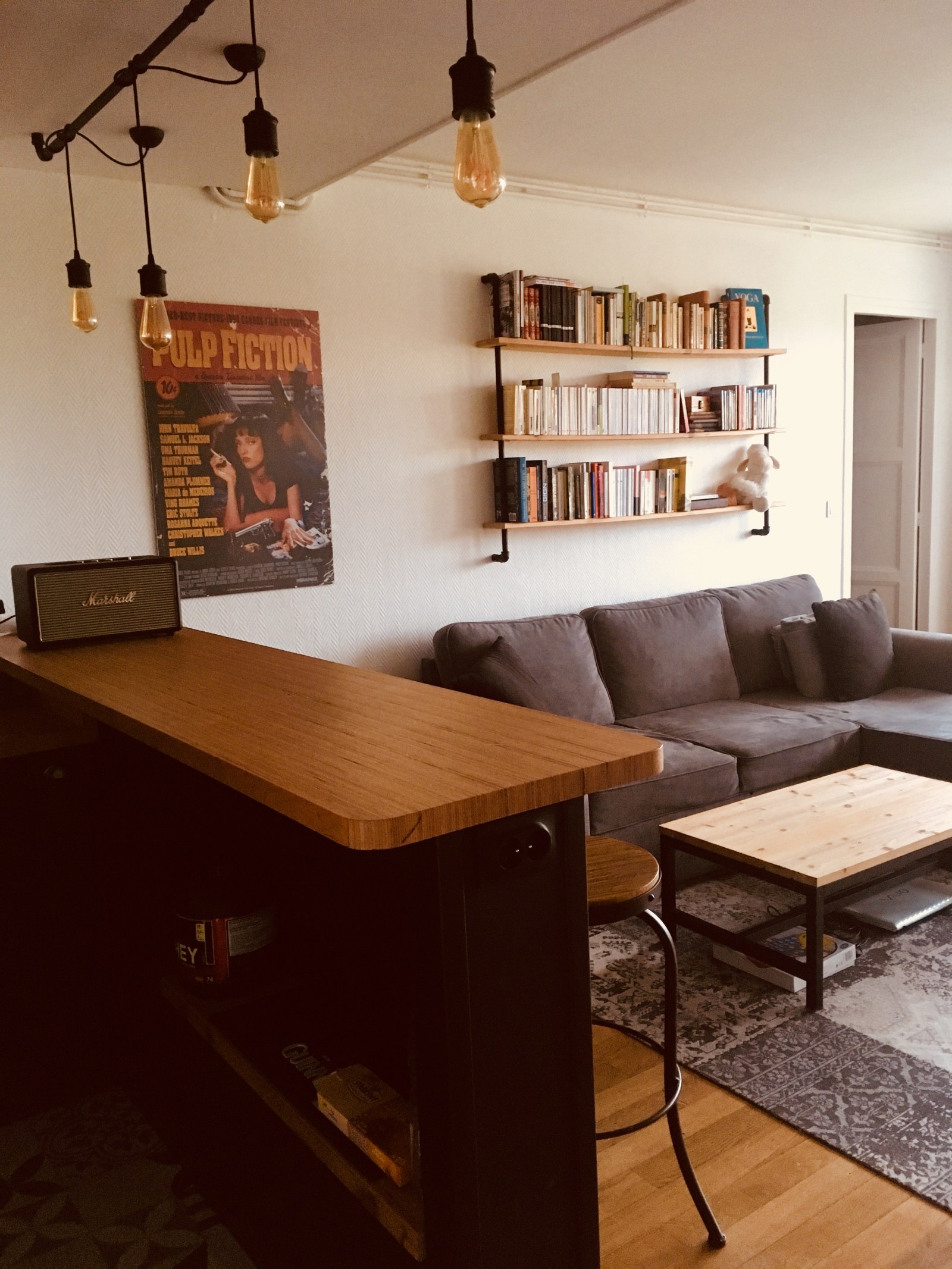 Cleaning is seen as a boring thing for most people but what if I told you I love cleaning? If you want to know my tips, that post is for you!