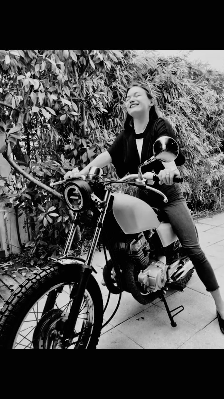 Romanticizing life to feel happier: a guide to be the “main character” of your life